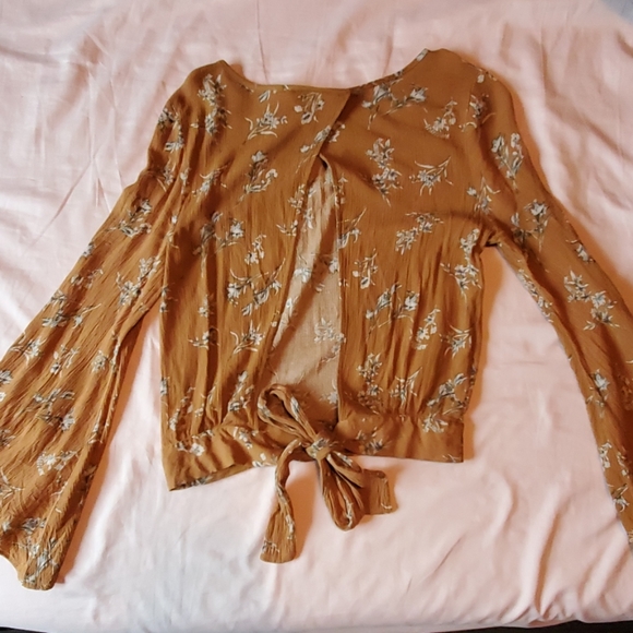 Daytrip Top - Picture 2 of 2